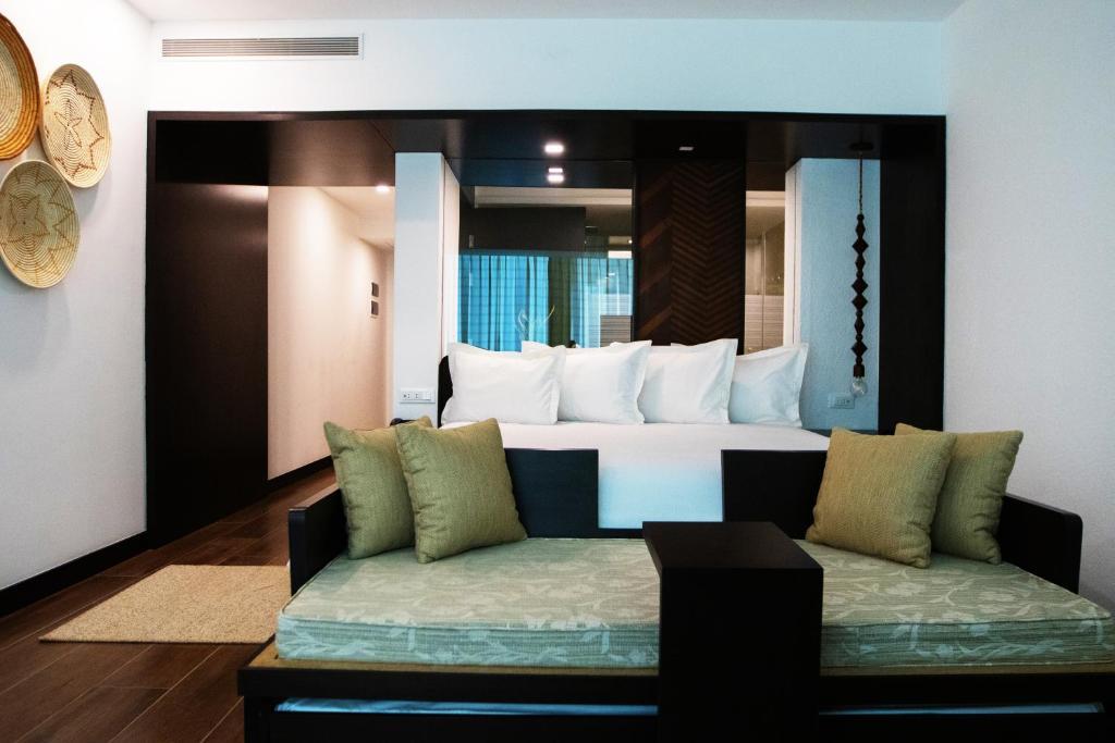 Eurobuilding Hotel & Suites Lecheria Экстерьер фото
